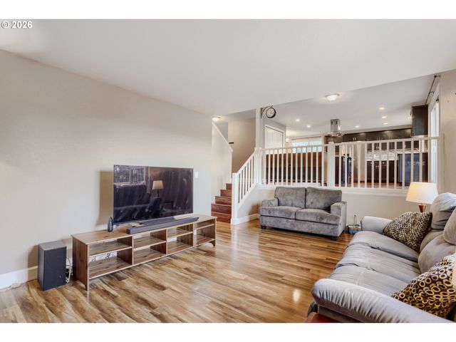 7815 Sw 184TH Ave, Beaverton, OR 97007