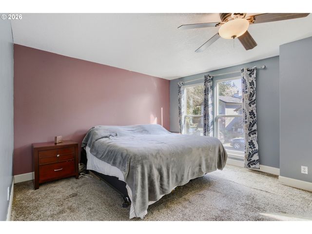 7815 Sw 184TH Ave, Beaverton, OR 97007