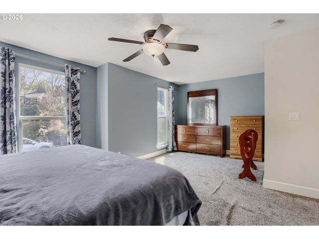 7815 Sw 184TH Ave, Beaverton, OR 97007