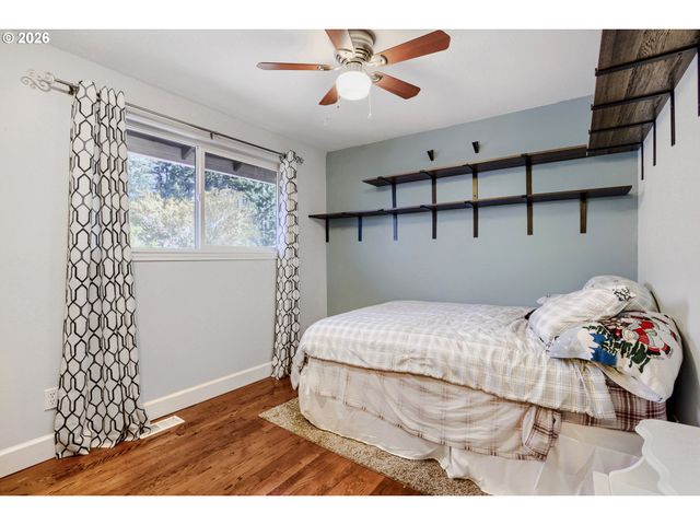 7815 Sw 184TH Ave, Beaverton, OR 97007