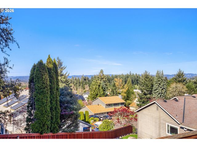 7815 Sw 184TH Ave, Beaverton, OR 97007