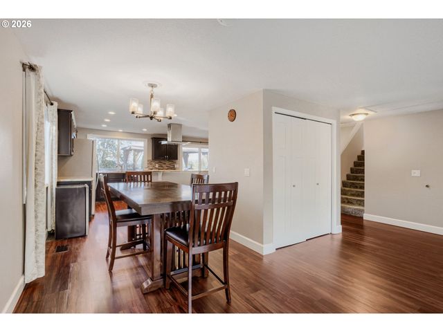 7815 Sw 184TH Ave, Beaverton, OR 97007