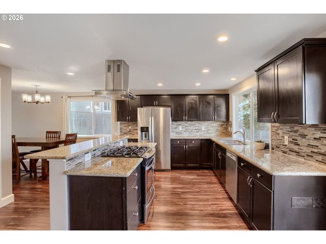 7815 Sw 184TH Ave, Beaverton, OR 97007