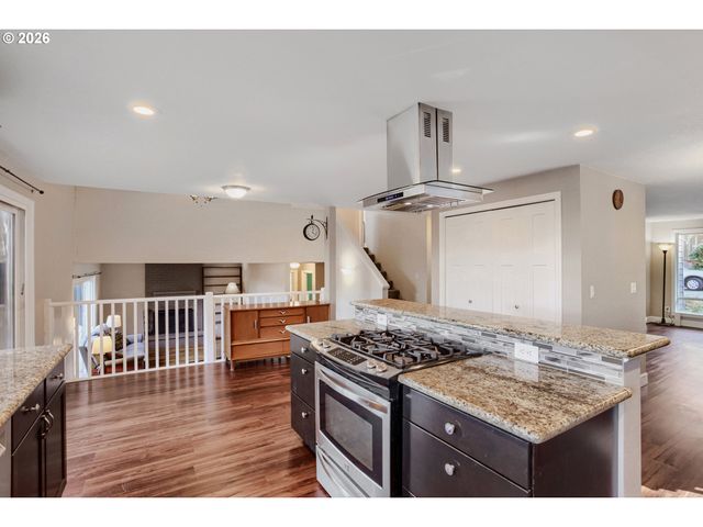 7815 Sw 184TH Ave, Beaverton, OR 97007