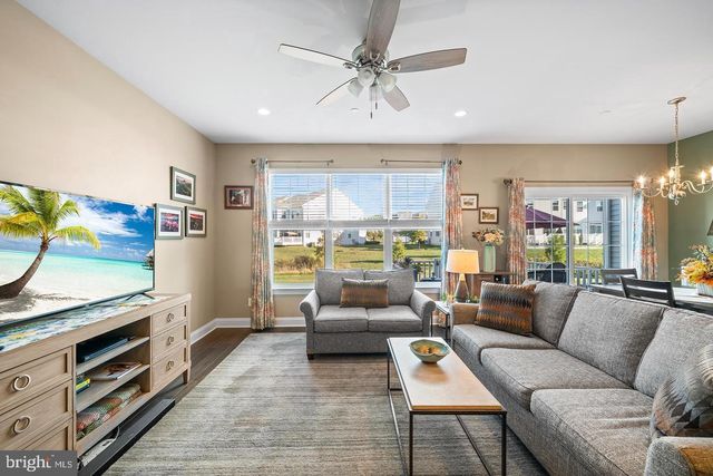 317 RIDGEWOOD DR, Royersford, PA 19468