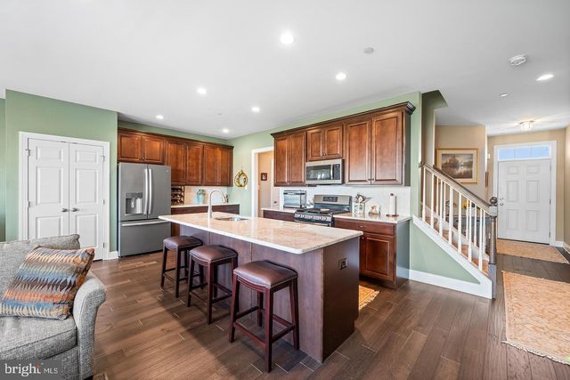 317 RIDGEWOOD DR, Royersford, PA 19468