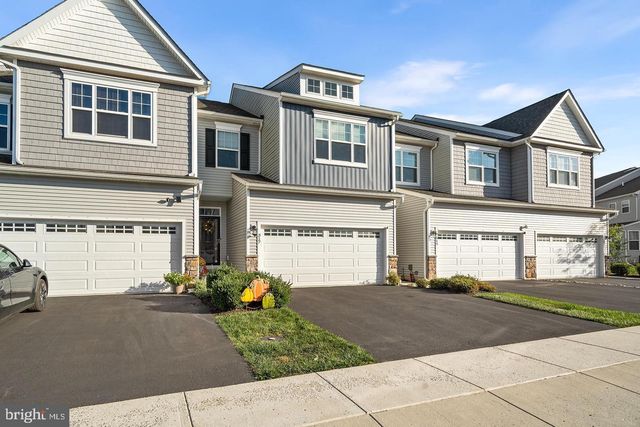 317 RIDGEWOOD DR, Royersford, PA 19468