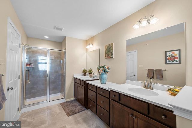 317 RIDGEWOOD DR, Royersford, PA 19468