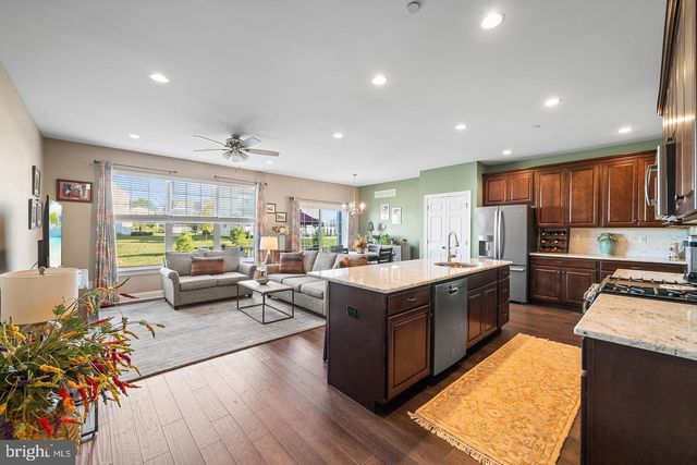 317 RIDGEWOOD DR, Royersford, PA 19468