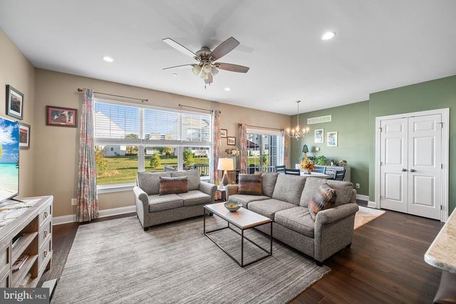 317 RIDGEWOOD DR, Royersford, PA 19468