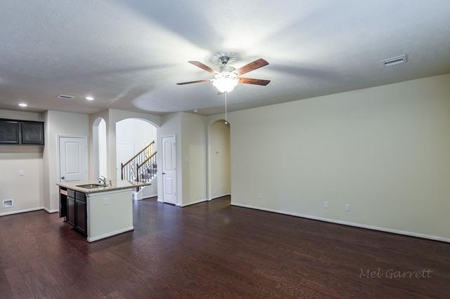 2911 Lake Drive, Katy, TX 77494