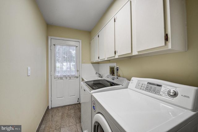 3 MONROE CT, Plainsboro, NJ 08536