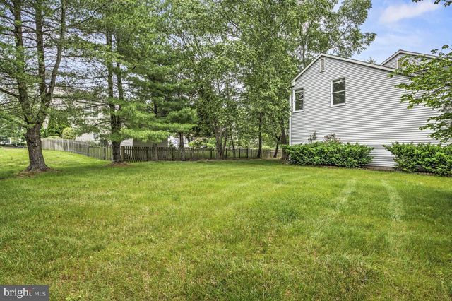 3 MONROE CT, Plainsboro, NJ 08536