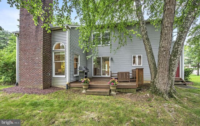 3 MONROE CT, Plainsboro, NJ 08536