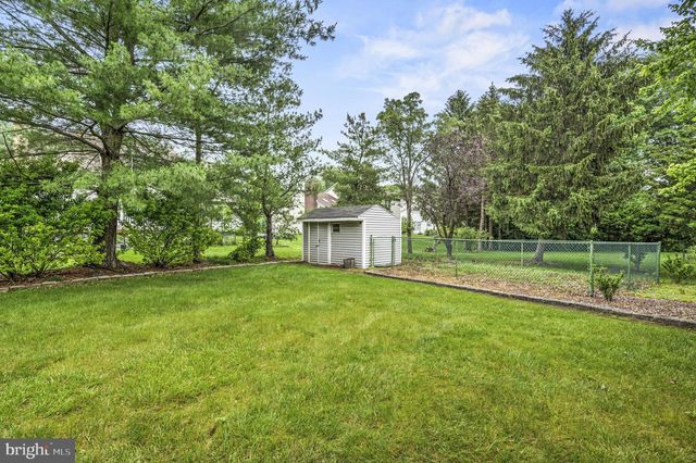 3 MONROE CT, Plainsboro, NJ 08536