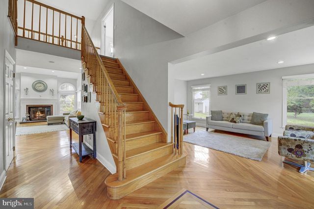 3 MONROE CT, Plainsboro, NJ 08536