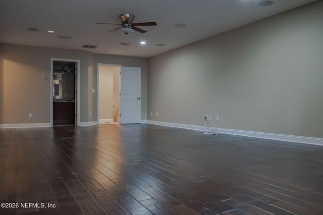 1917 HOLLY OAK Drive, Orange Park, FL 32065