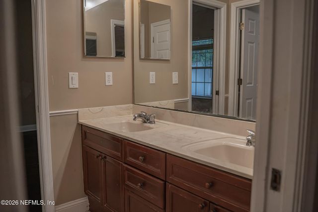 1917 HOLLY OAK Drive, Orange Park, FL 32065