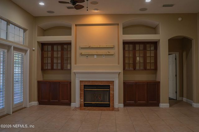 1917 HOLLY OAK Drive, Orange Park, FL 32065