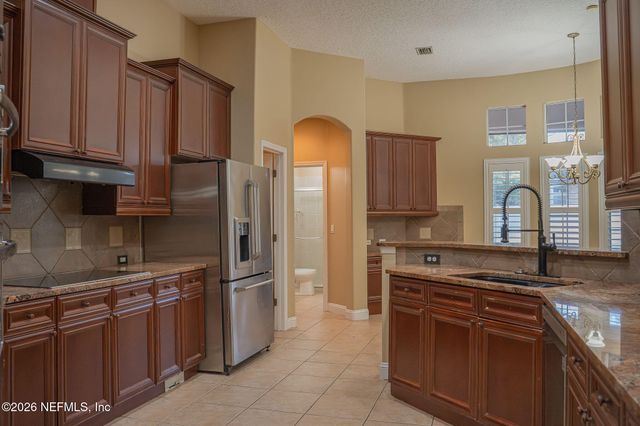 1917 HOLLY OAK Drive, Orange Park, FL 32065