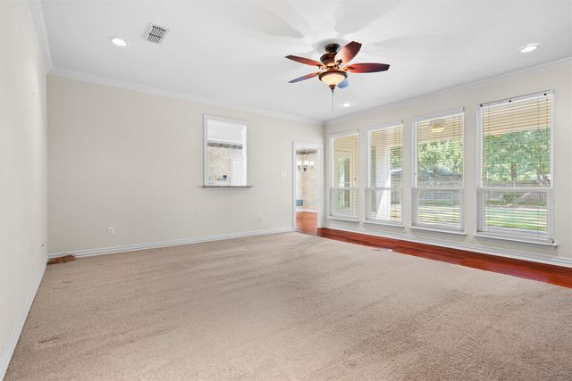 2207 Tournament Trail, Arlington, TX 76017