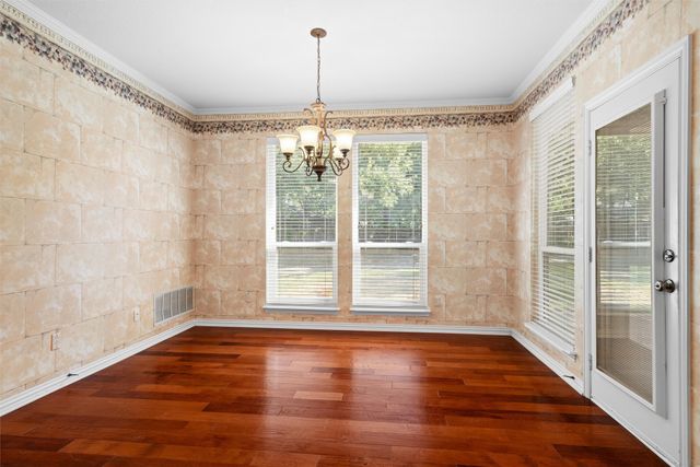 2207 Tournament Trail, Arlington, TX 76017