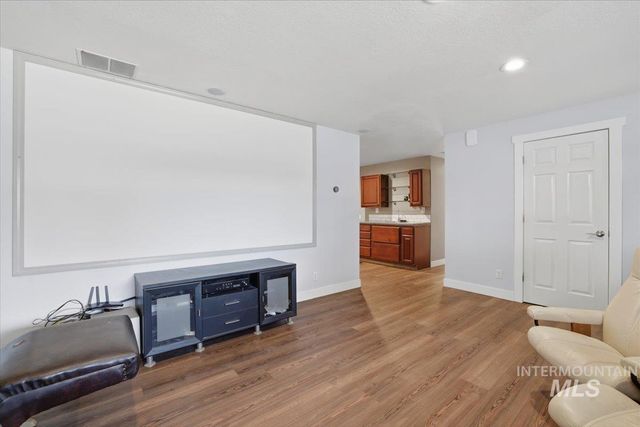 712 Harmon, Middleton, ID 83644