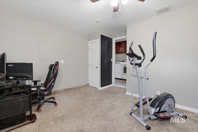 712 Harmon, Middleton, ID 83644