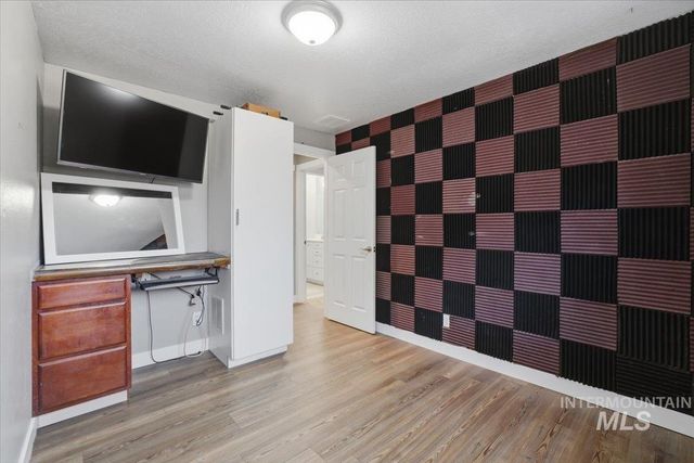 712 Harmon, Middleton, ID 83644