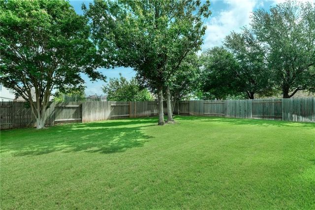 105 Justin Leonard DR, Round Rock, TX 78664