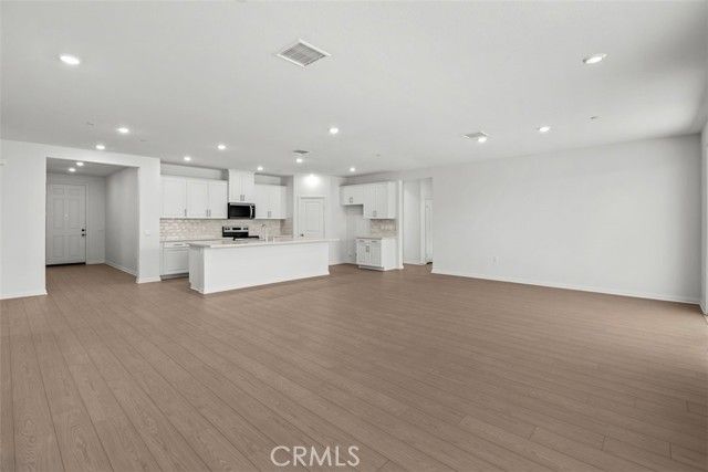 11707 Lasselle Street, Moreno Valley, CA 92557