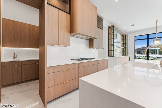630 Bimini AVE, Marco Island, FL 34145