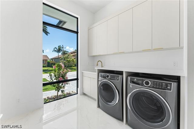 630 Bimini AVE, Marco Island, FL 34145