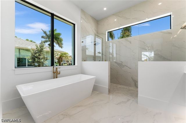 630 Bimini AVE, Marco Island, FL 34145