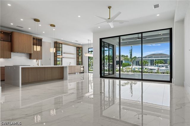 630 Bimini AVE, Marco Island, FL 34145