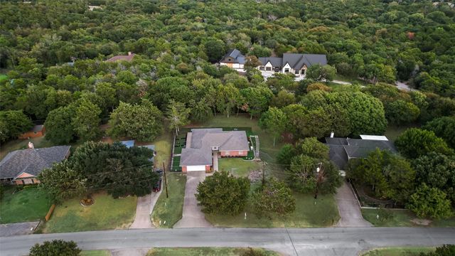 5120 Cliff Haven Drive, Dallas, TX 75236