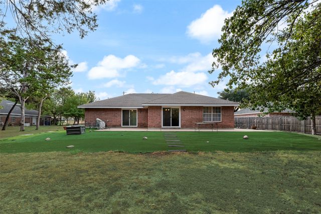 5120 Cliff Haven Drive, Dallas, TX 75236