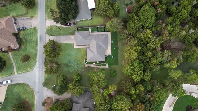 5120 Cliff Haven Drive, Dallas, TX 75236