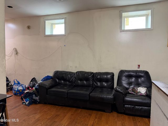 150 2nd Avenue, Albany, NY 12202