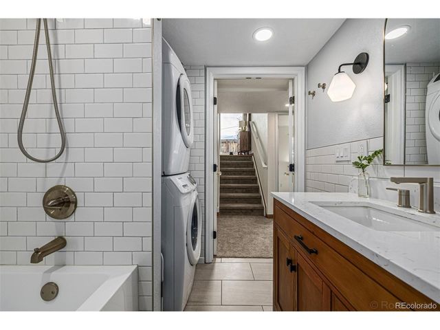 965 Wolff St D, Denver, CO 80204