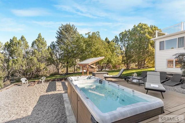 1160 Sage Drive, Pocatello, ID 83204