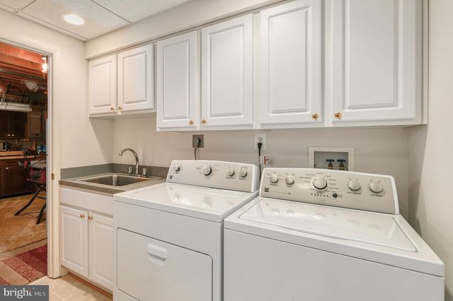 9121 DONNA DEAN DR, Springfield, VA 22153