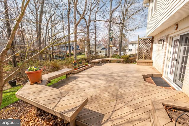 9121 DONNA DEAN DR, Springfield, VA 22153