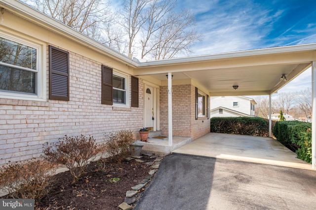 9121 DONNA DEAN DR, Springfield, VA 22153