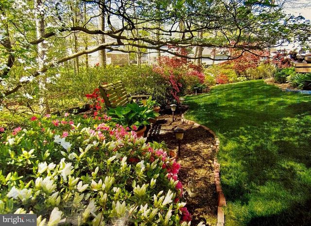 9121 DONNA DEAN DR, Springfield, VA 22153