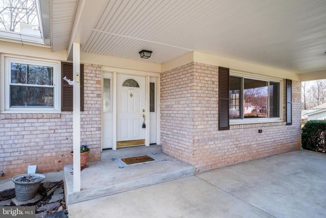 9121 DONNA DEAN DR, Springfield, VA 22153