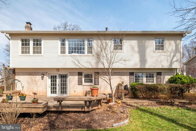 9121 DONNA DEAN DR, Springfield, VA 22153