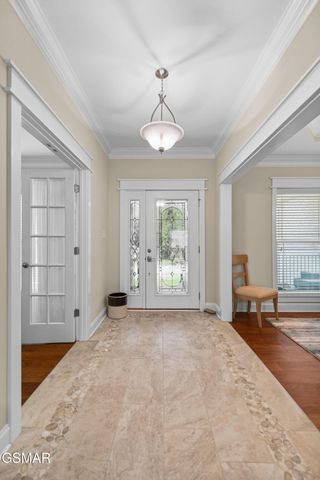 1410 River Run Circle, Sevierville, TN 37876