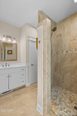 1410 River Run Circle, Sevierville, TN 37876