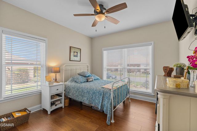 1410 River Run Circle, Sevierville, TN 37876